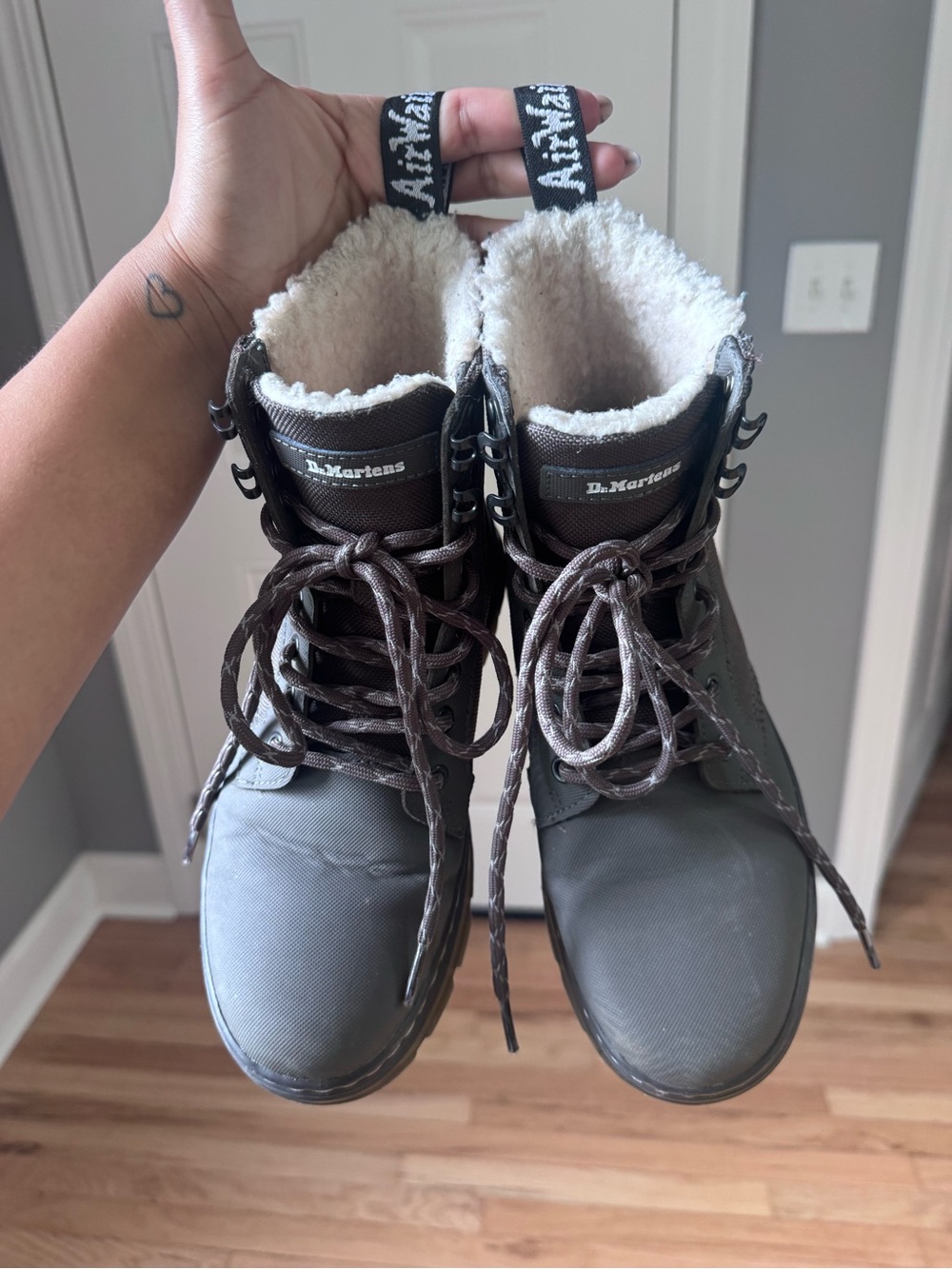 Dr. Martens Women's grey  Lace-Up Shearling Boots